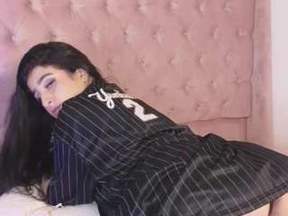 linoshka-1 webcam model stream image