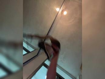 Abrilblond webcam model stream image