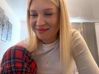 Maida Slaydon webcam model stream image