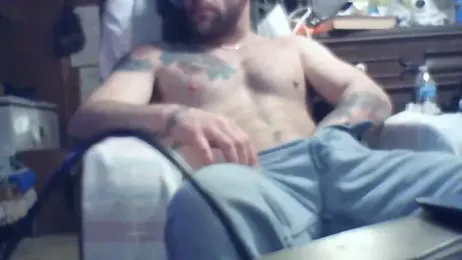 Luv2SuckBWC92 webcam model stream image