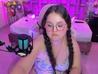 shylysweet webcam model stream image