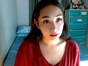 sweetlilly_18 webcam chaturbate model stream image