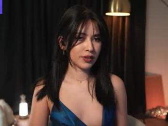 anniehillofficial_ webcam model stream image