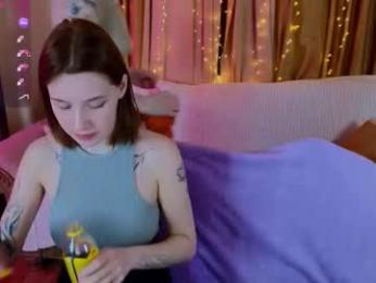 berry_assortment webcam chaturbate model stream image