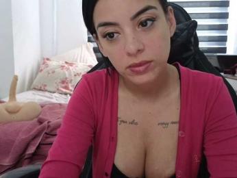 SrtaJhenny webcam model stream image