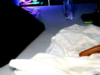 tikhomirov webcam model stream image