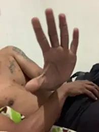 Chee19 webcam stripchat model stream image