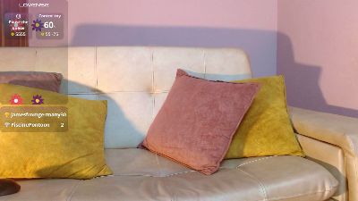 Alessiia_Moore webcam model stream image