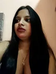 Maahhii_2 webcam model stream image