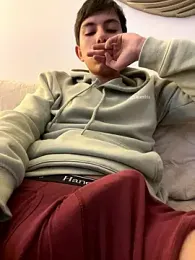 JoseCho18 webcam model stream image