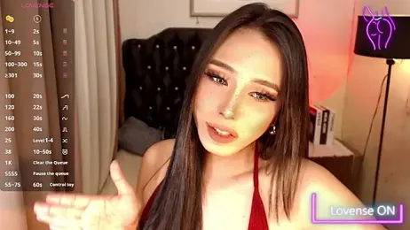 Tgirl_sasssy webcam model stream image