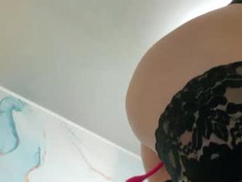 smiling_riddle webcam model stream image