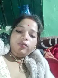 Mahek_love143 webcam stripchat model stream image