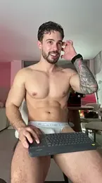 Valenthino_Salvatore webcam model stream image