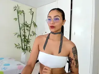 ASIAM_BRUNET webcam model stream image