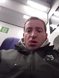 openlegsforyou webcam model stream image