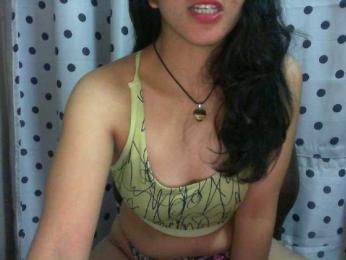 Lysah webcam model stream image