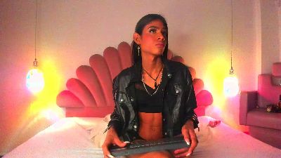 LucyAndrade webcam model stream image