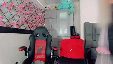 thiara_veky webcam model stream image