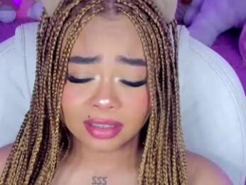 conny_curly webcam model stream image