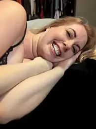 EllieEnchantress webcam model stream image