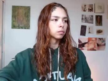 golden_alaska webcam chaturbate model stream image