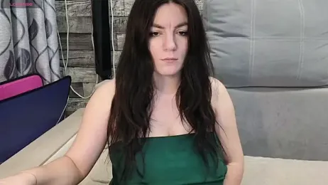 Vika_loves_you webcam model stream image