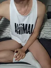 icejuljulju webcam stripchat model stream image