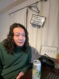 EAFfacedown webcam model stream image