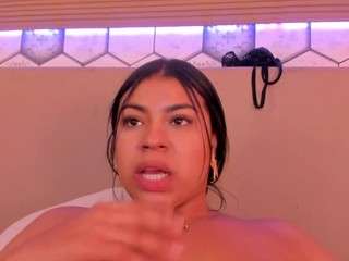 annytorres webcam model stream image