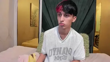 wildboy22_ webcam stripchat model stream image