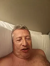 Fillme234 webcam model stream image