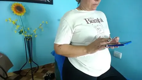 Iivana_19 webcam model stream image