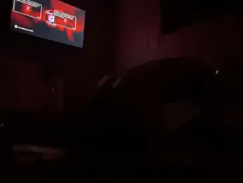 Kellye_hotTs webcam model stream image