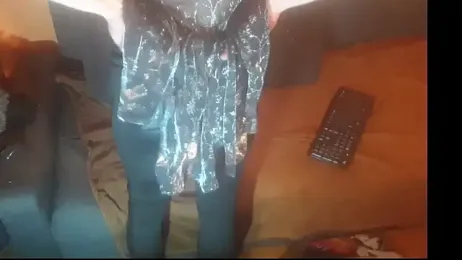 Lillisissi webcam model stream image