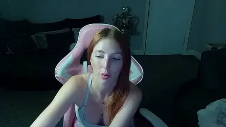 Red_firesquirt webcam model stream image