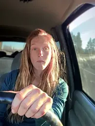 GoldenFlameGoddess webcam model stream image