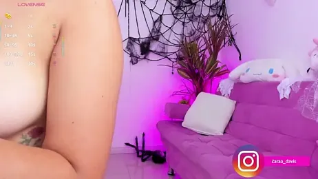 Zaradavis webcam stripchat model stream image