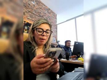 Cata-office1 webcam model stream image