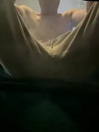 trash4cash webcam model stream image