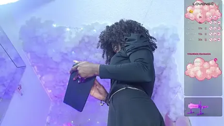 puca_ebony webcam model stream image