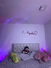 alee_lenoxx webcam model stream image