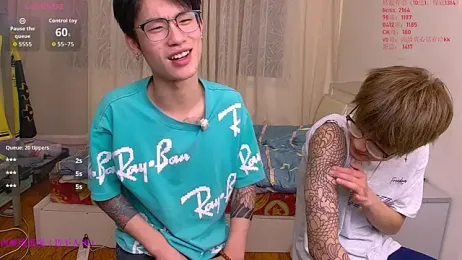 KK-cuteboy webcam model stream image