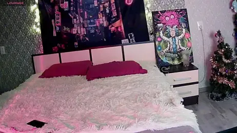 Closer_to_us webcam stripchat model stream image