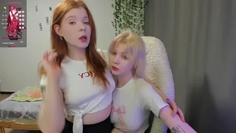 TenderTwos webcam model stream image