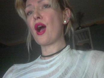 blue_Flame webcam model stream image