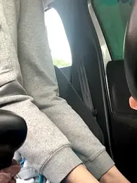 GoldenPussy1329 webcam model stream image