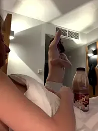 GoldenPussy1329 webcam model stream image