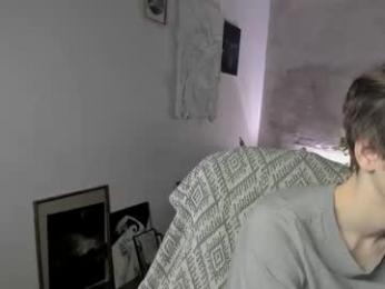 0verlandd webcam model stream image