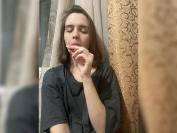 Kiss_ webcam model stream image